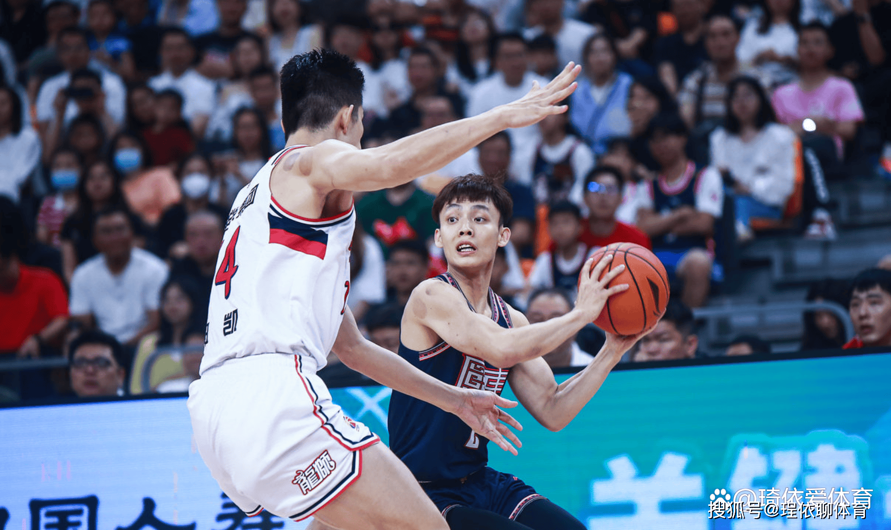 开云娱乐-加时末段上海久事遗憾出局：CBA季后赛节点到来；态度坚定；阵容厚度经受考验的简单介绍